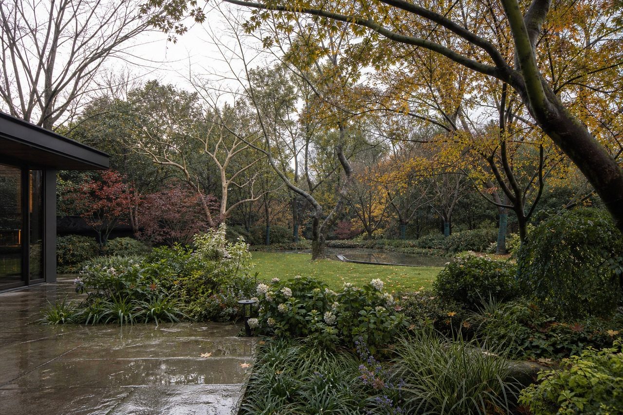 桂影月庭 · mature autumn rain, realistic mature garden concept